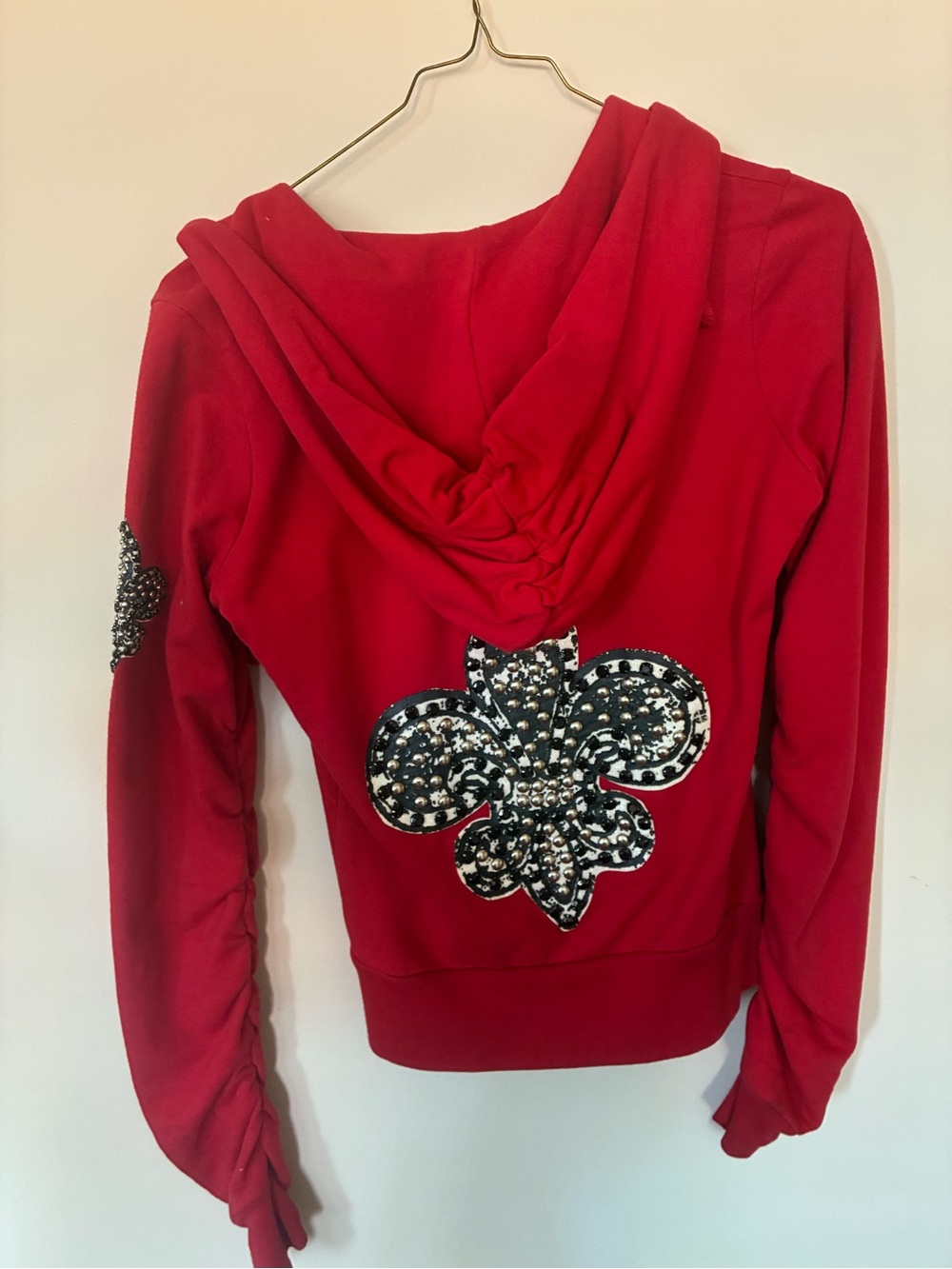 Vintage Twisted Heart Red Rhinestone Fleur-de-Lis Sweatsuit Set | Hoodie & Pants